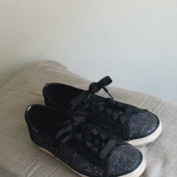 Sequined Tennis Shoes - Picture 6 of 8